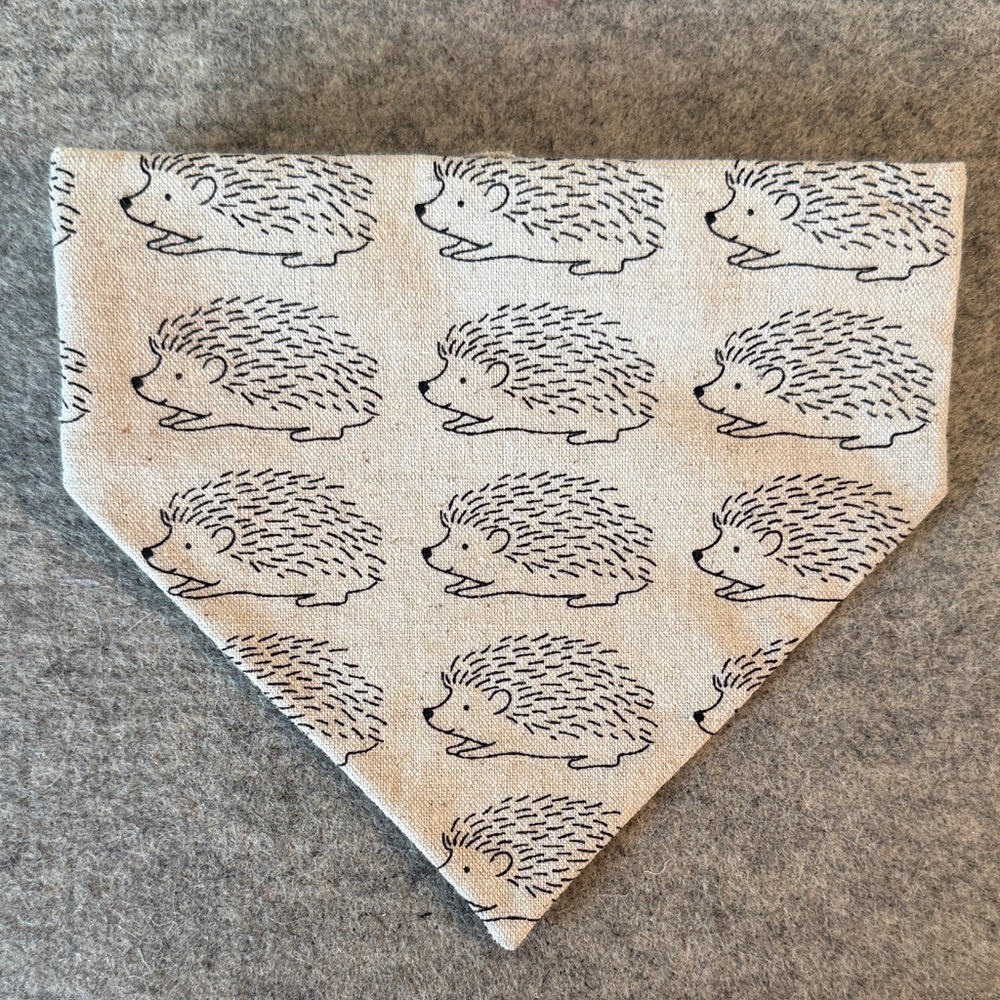 Hedgehog/Porcupine Scrunchie Dog Bandana
